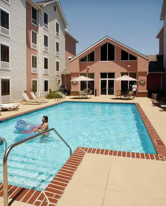 Hotel Hampton Inn & Suites Newport News-Airport - Oyster Point Area